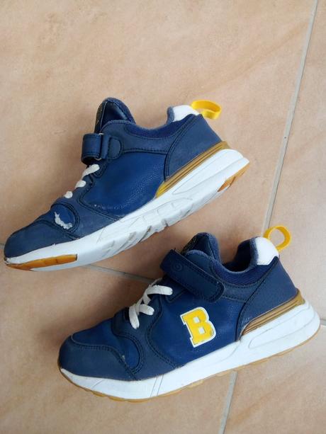 Tenisky zn. bejo už skôr na donosenie, 33