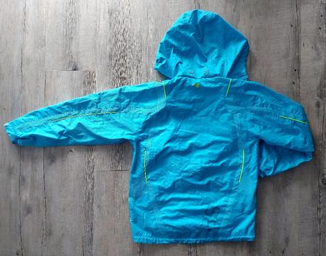 Belasá športová vetrovka jako, 164