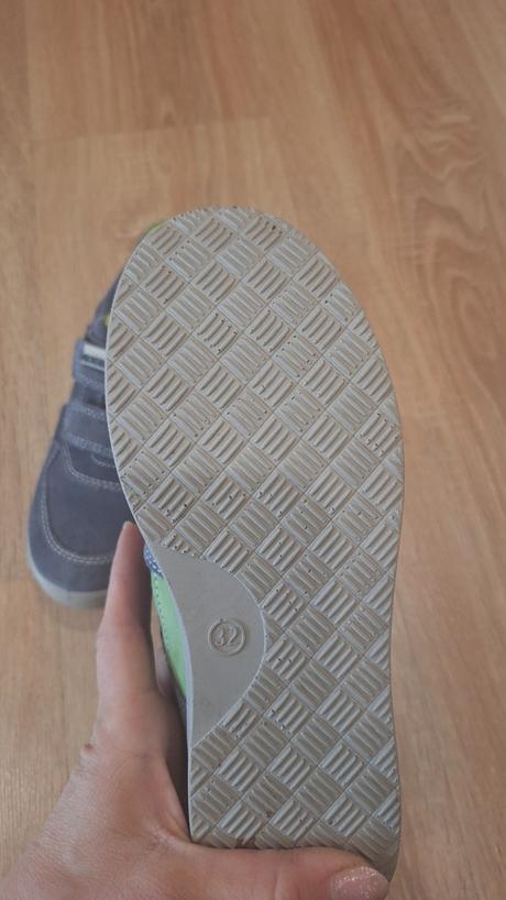 Chlapcenske topanky, protetika,32