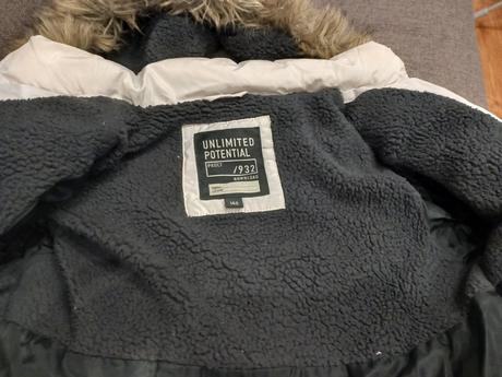 Zimná bunda zateplená s koźušinkou, 140
