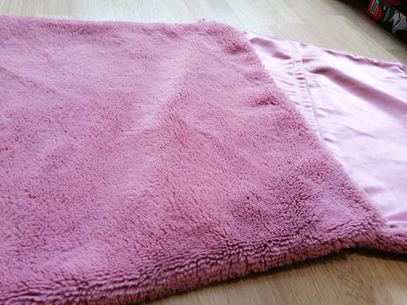 Obliecky na vankuse h&m,