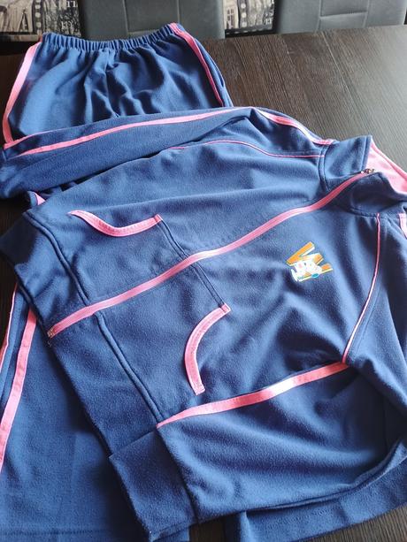 Tepláková súprava, 146