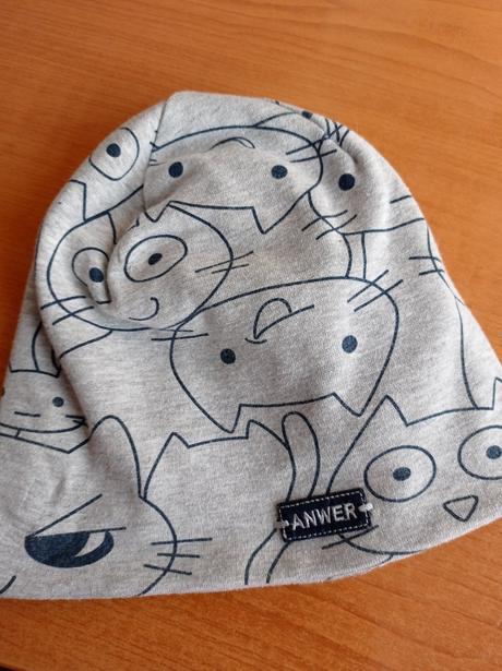 Čiapka s mačičkami, 128