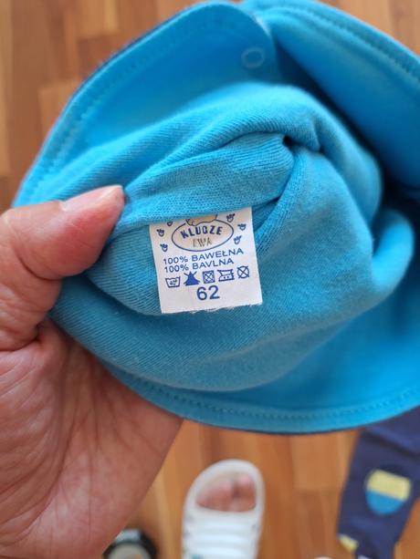 Mikina a tepláky, 62