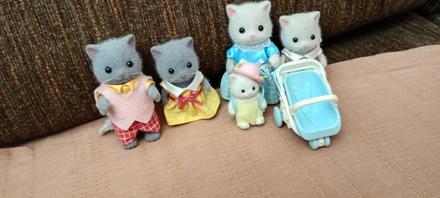Sylvanians mačacia rodinka,