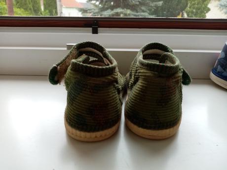 Papučky vd 14cm, rak,22