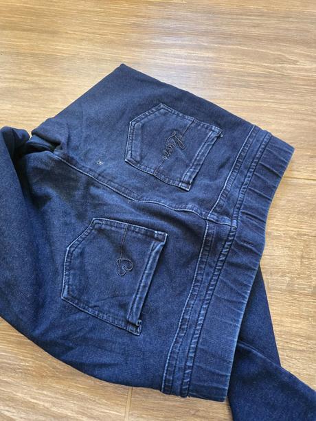 Elastické nohavice č.140-146, 140