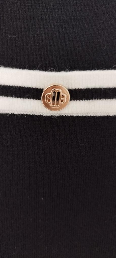 Svetríkové šaty, m