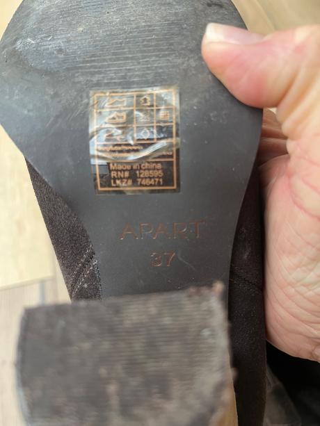 Kožené kotnicky apart, 37