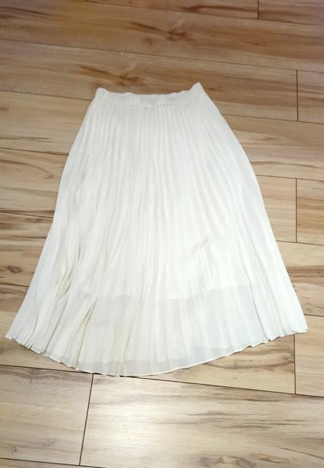 Sukňa stradivarius, stradivarius,s