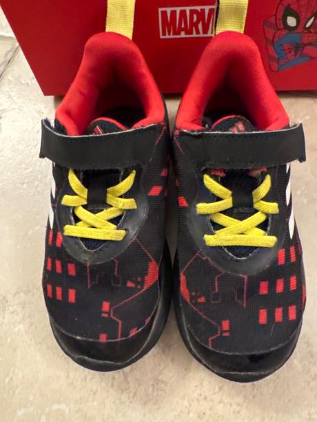 Adidas tenisky, adidas,26