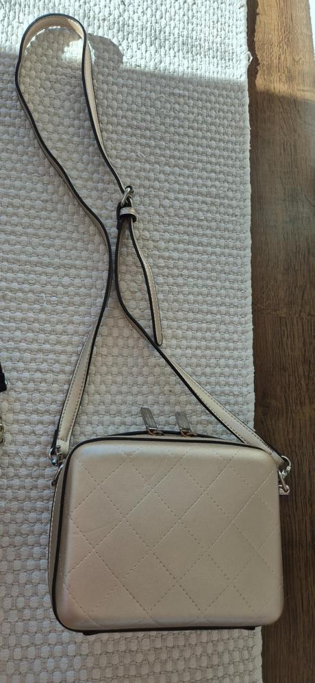 Kabelka marina galanti, 