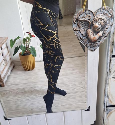 Čierno-zlaté legíny, m