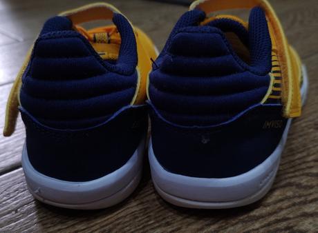 Tenisky halovky 33, decathlon,33