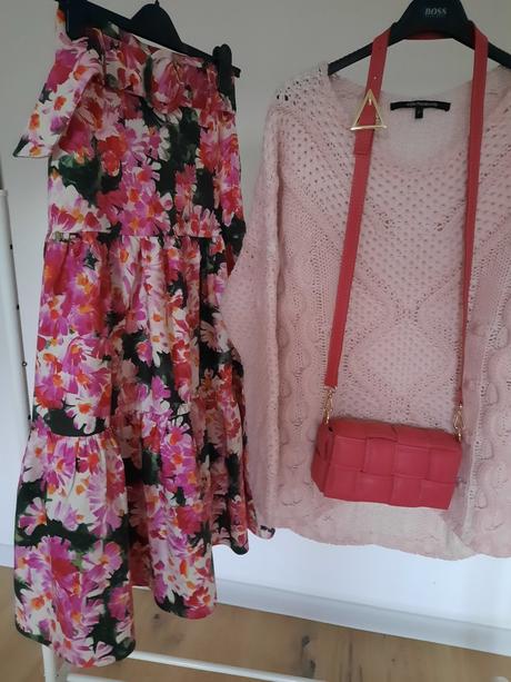 Zara kvetovaná sukňa, zara,xs