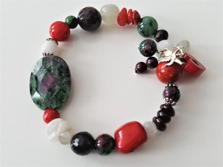 Náramok z minerálov / liečivých kameňov,