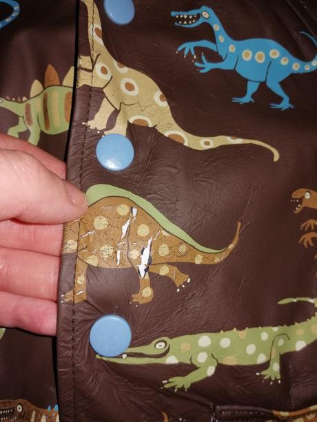 Nepremokavá bunda, 92