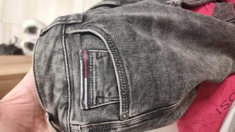 Hilfiger rifle, tommy hilfiger,26