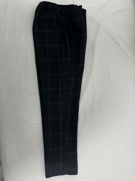 Nohavice, reserved,122