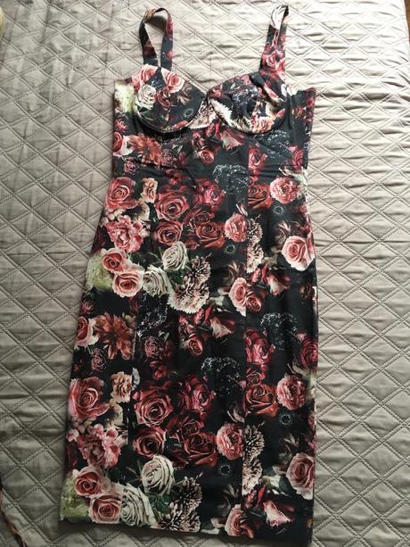 Kvetovane bodycon saty, zara,l
