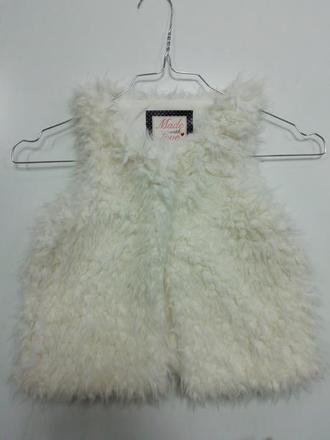 Kožušinová vesta, f&f,104