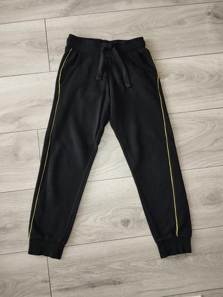 Tepláky, pepperts,122