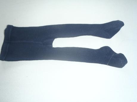 Tmavomodré pančušky, 86