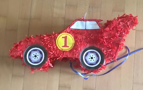 Autičko pinada pre deti,