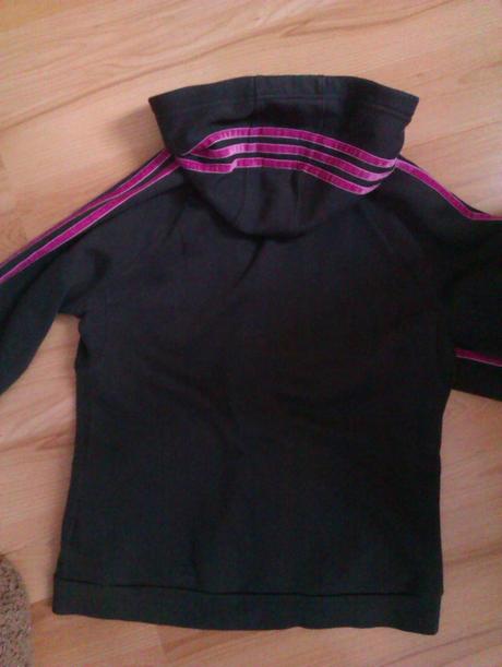 Sportový komplet, 38