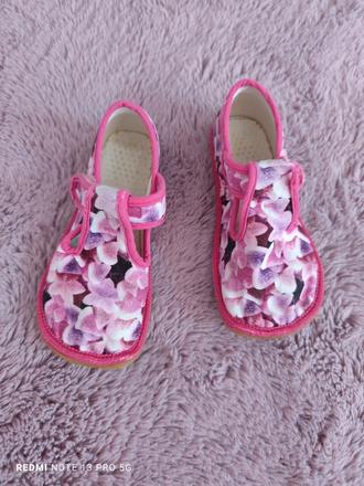 Papučky beda, beda,27