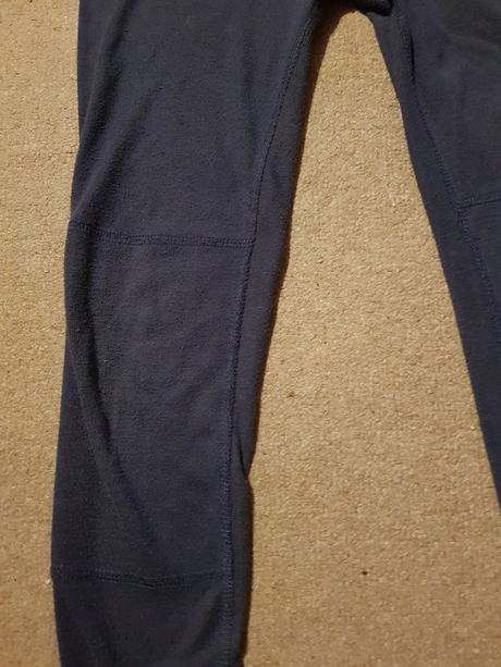 Tmavomodre spodky, alive,152