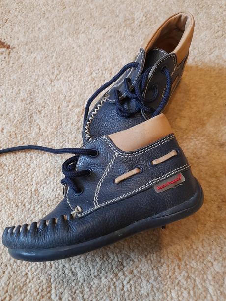 Kožené topánky, 23