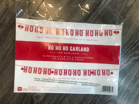 Závesné dekorácie na vianočnú párty,