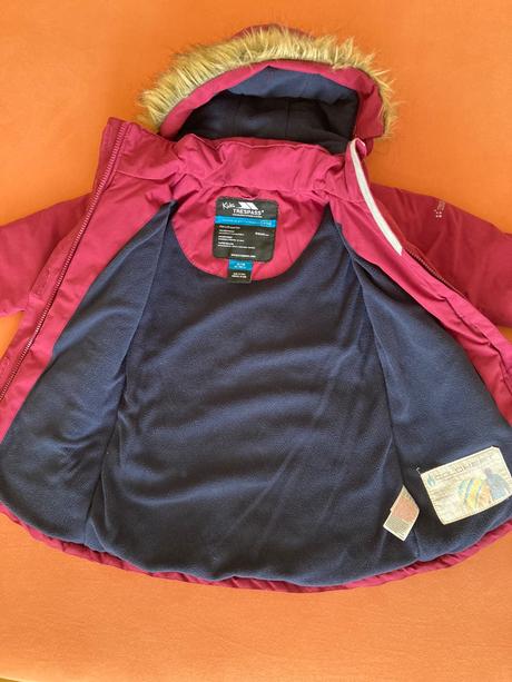 Dievčenská zimná bunda, 92