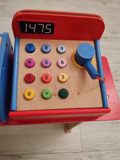 Predám detský drevený obchod,