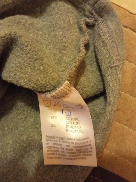 Hrubé mikinove šaty s kamienkovou mašľou, 128