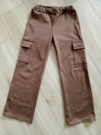 Kapsáče nohavice, 128