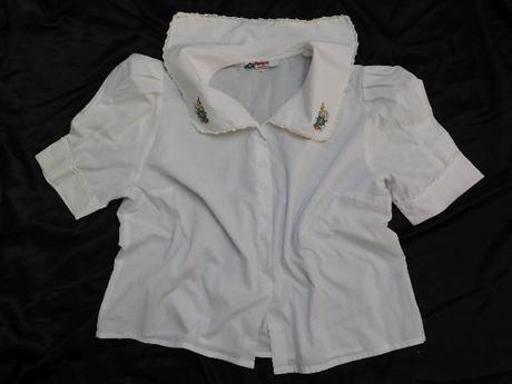 Pekna bluzka ku kroju, 52