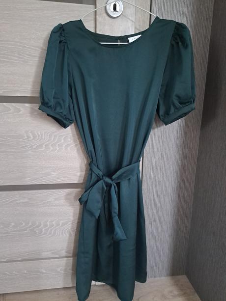 Šaty zo saténu, xs