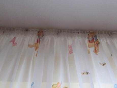 Macko pooh záclona, 