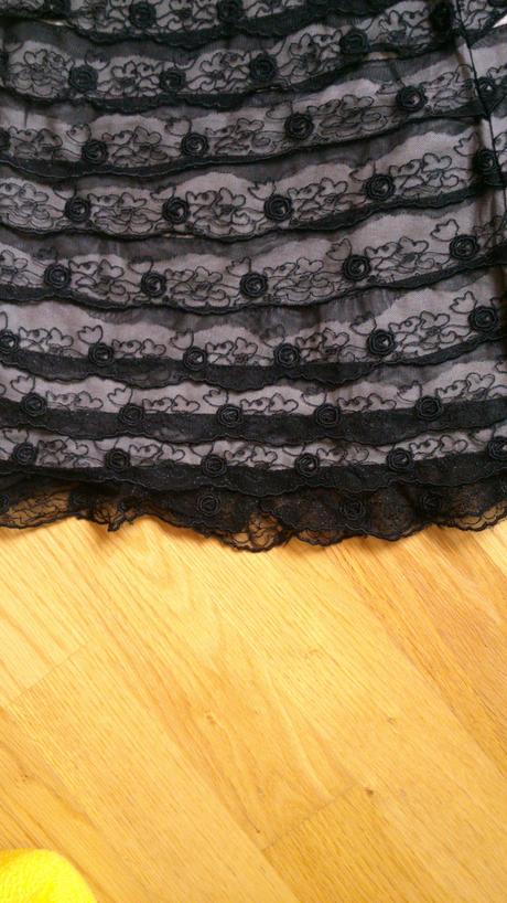 Sukna, atmosphere,36