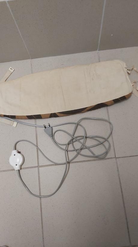 Retro pás/ohrievač na kríže zapájanie do zásuvky, 