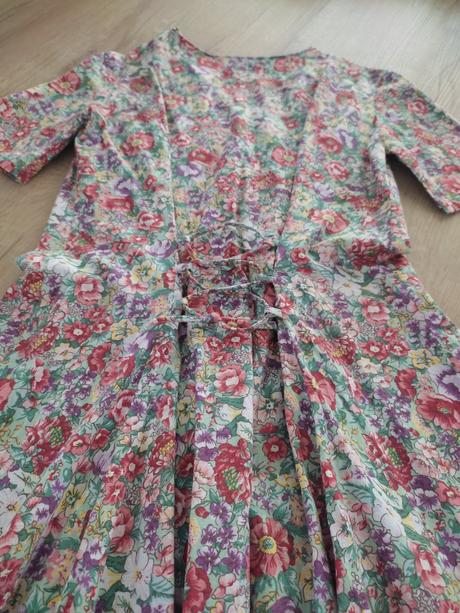 Krásne letné saty, s