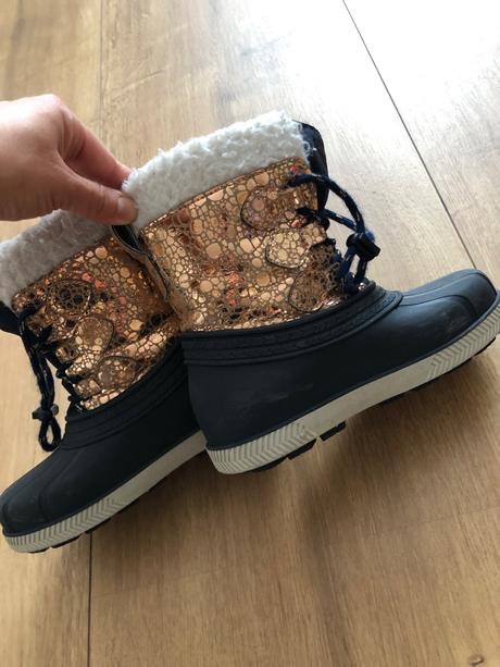 Zimné čižmy, 28