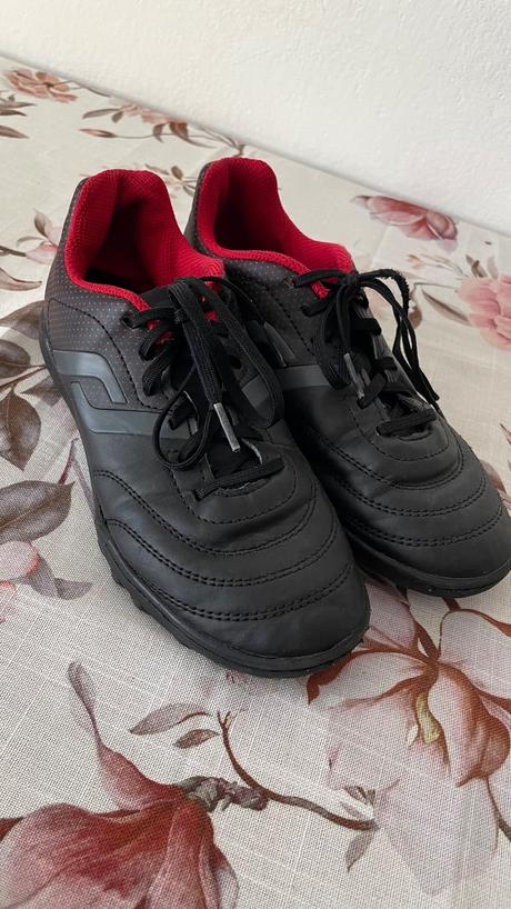 Kopačky na futbal, 34