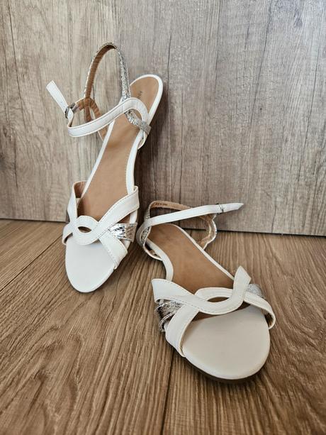 Dámske sandále, 42