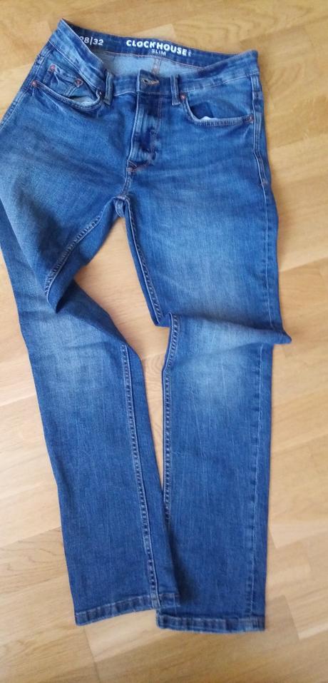 Chlapčenská rifle, clockhouse,28