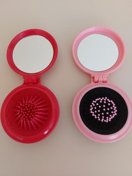 Sklapacia kefa so zrkadlom, 