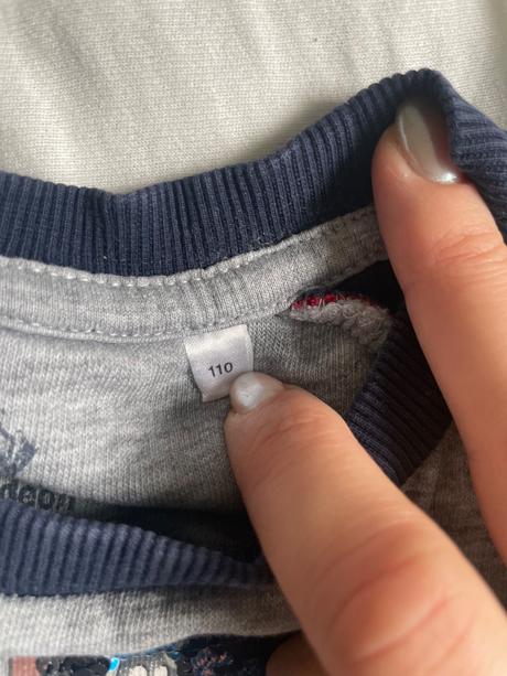 Sveter, 110