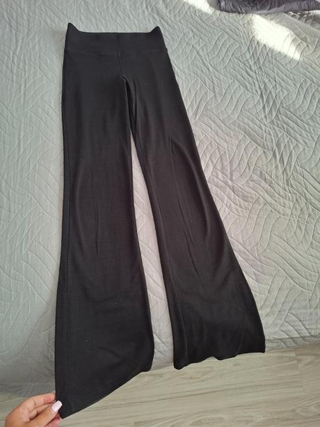 Čierne leginove nohavice, bershka,xs
